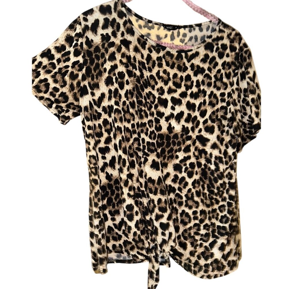 Women's Hemish USA Leopard Print Tie Front Top Size Large